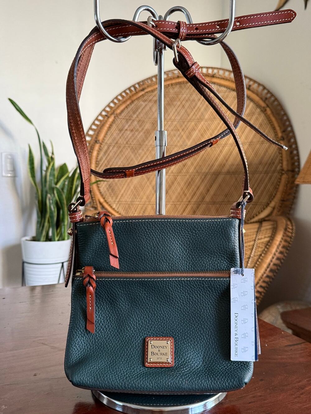 Dooney & Bourke Pebble Grain Letter Carrier Crossbody Bl R935 & Dust Bag